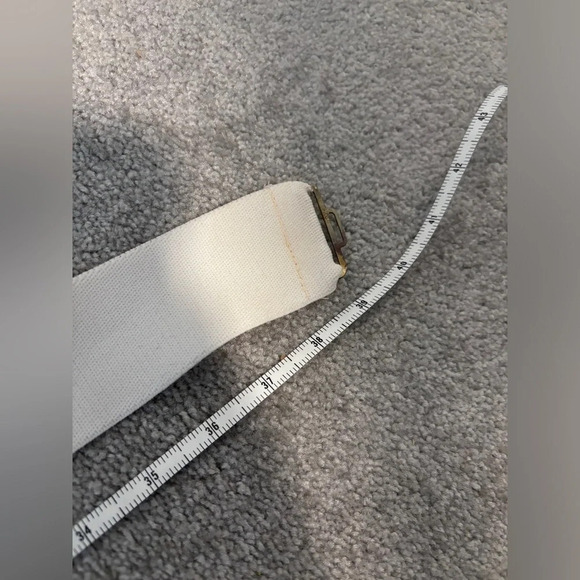 Vintage |  80's "x" Style Stretchy Adjustable Belt - Picture 6 of 6